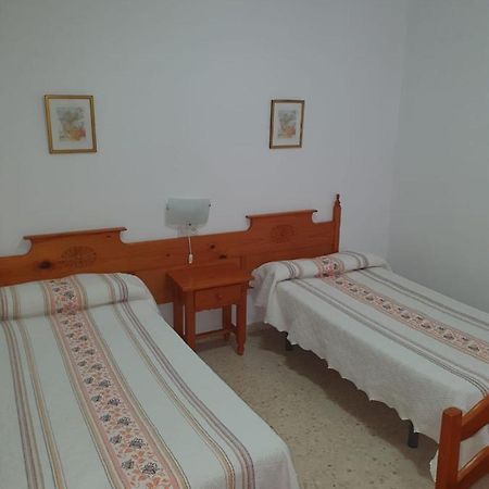 Pension Los Angeles Ла-Пуебла-де-Касалья Екстер'єр фото
