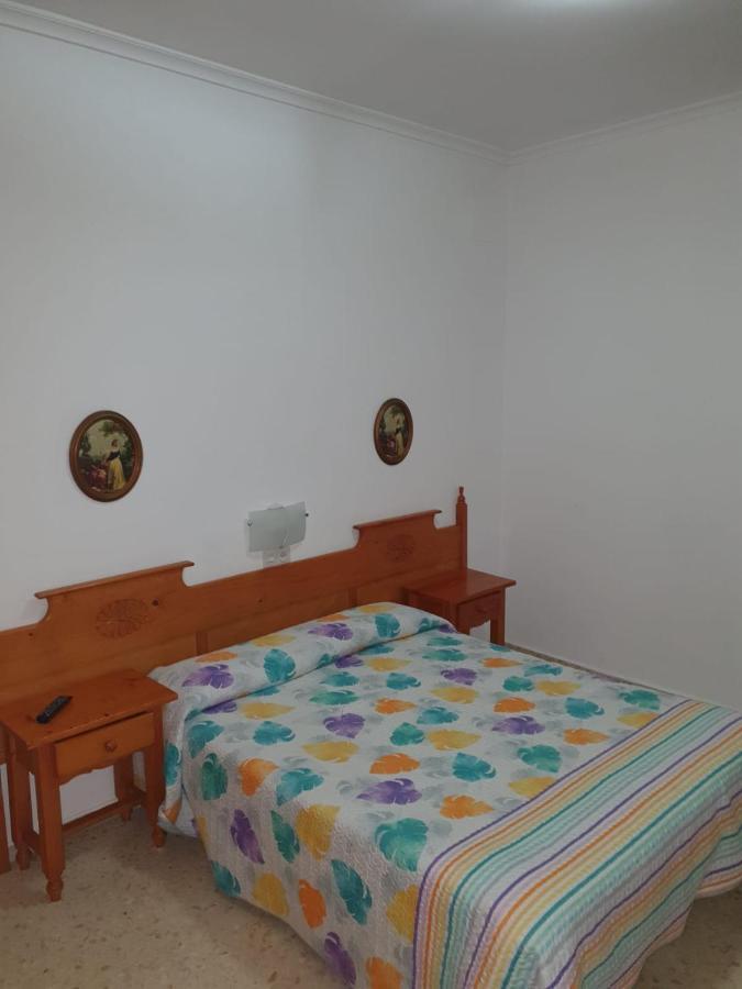 Pension Los Angeles Ла-Пуебла-де-Касалья Екстер'єр фото